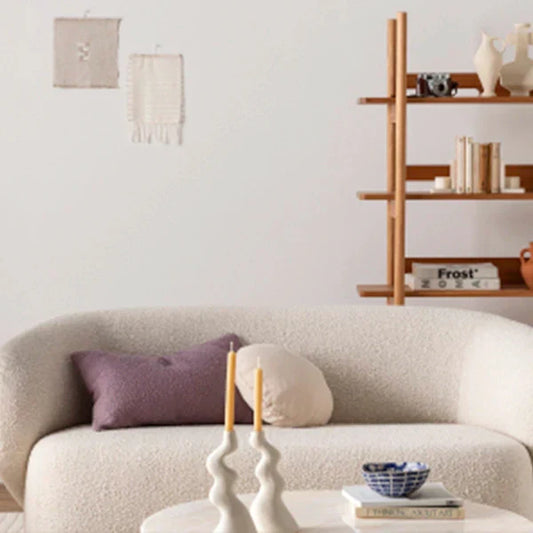 Guide to Painting Dark Walls a Lighter Colour