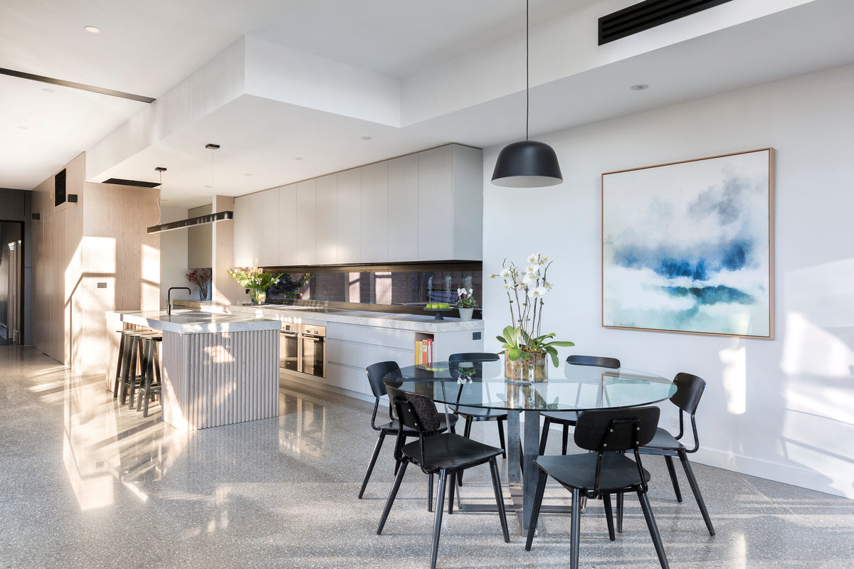What are the Best Washable Matte Paints for Living Rooms and Family Spaces?