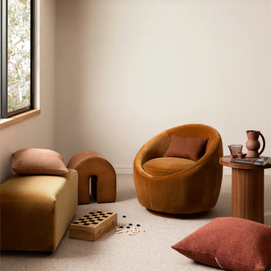 Painting Living Rooms for a Cosy Vibe